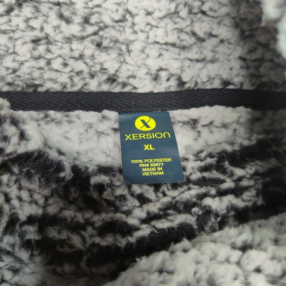 Xersion‎ Women XL Black Gray Faux Fur Soft Touch Pullover NEW - Picture 8 of 12